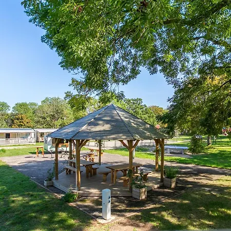 Kemping Camping Seasonova Le Brabois *